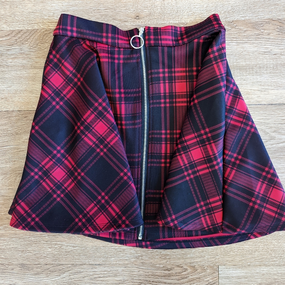 Hot Topic Red Plaid Zip Coquette Academia Skater Skirt